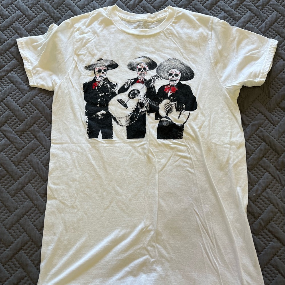 Dia de los Muertos tee